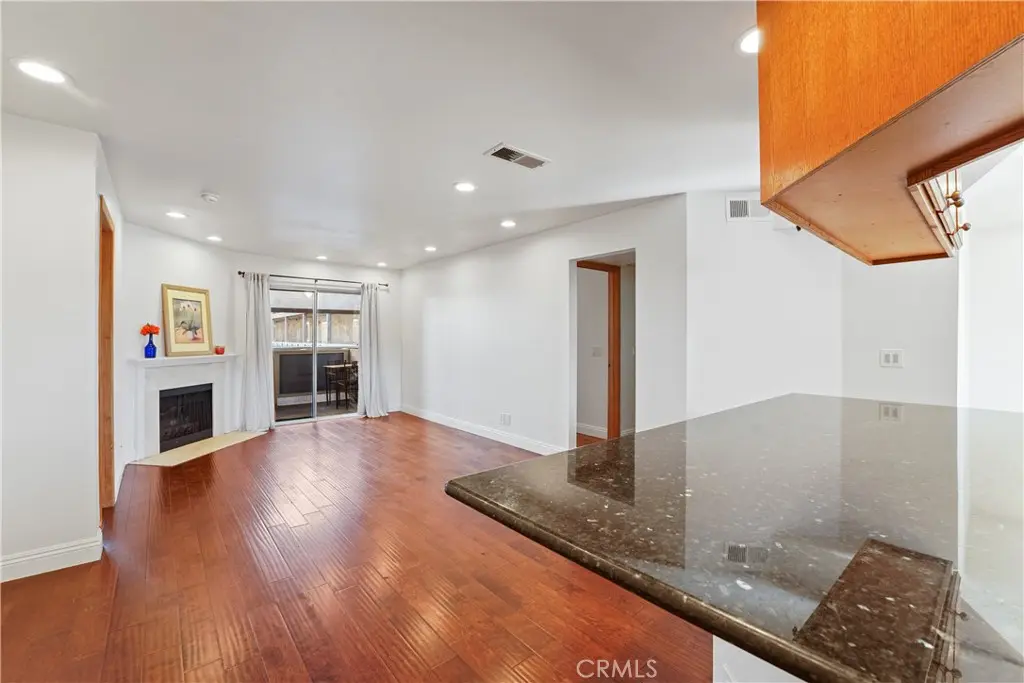 1200 Gaviota St #212, Long Beach, CA — listing photo 1