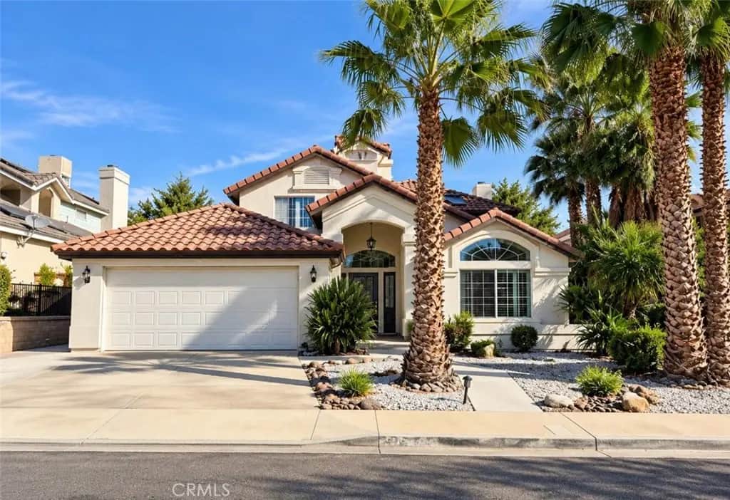 225 Taos Place, Palmdale, CA — listing photo 1