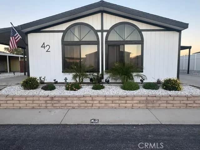 12550 Main Street 42, Hesperia, CA — listing photo 1