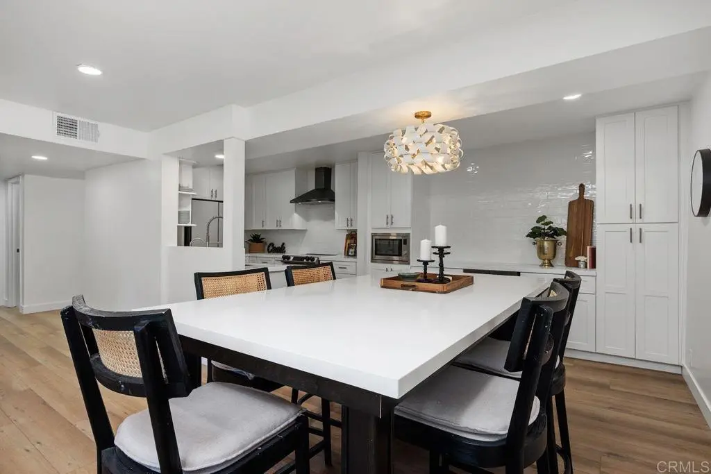 2607 Pirineos Way 114, Carlsbad, CA — listing photo 1