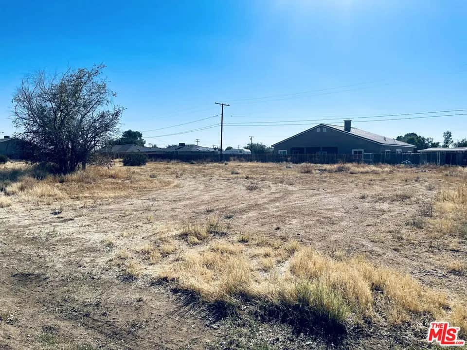8836 Aspen Ave, California City, CA — listing photo 1