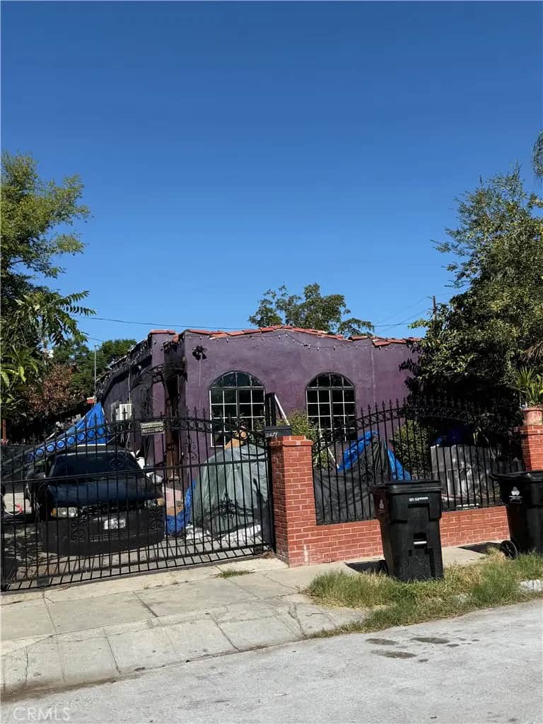 2679 Thorpe Avenue, Los Angeles, CA — listing photo 1