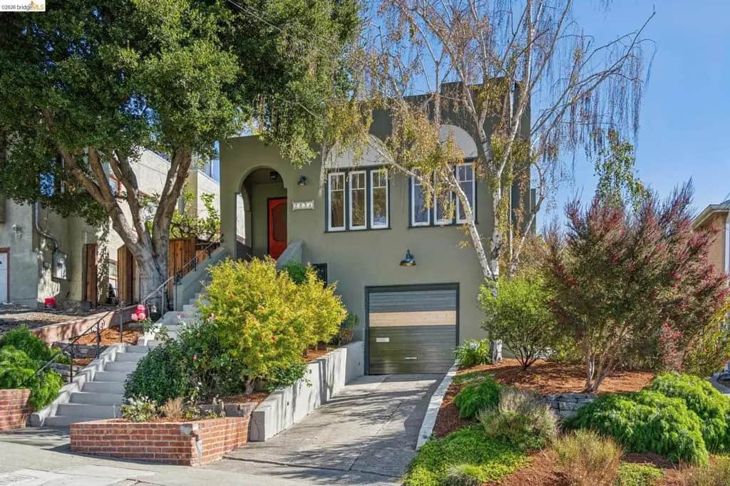2836 Rawson St, Oakland, CA — listing photo 1