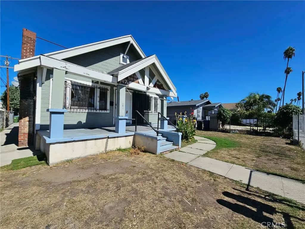 947 W 81st St, Los Angeles, CA — listing photo 1