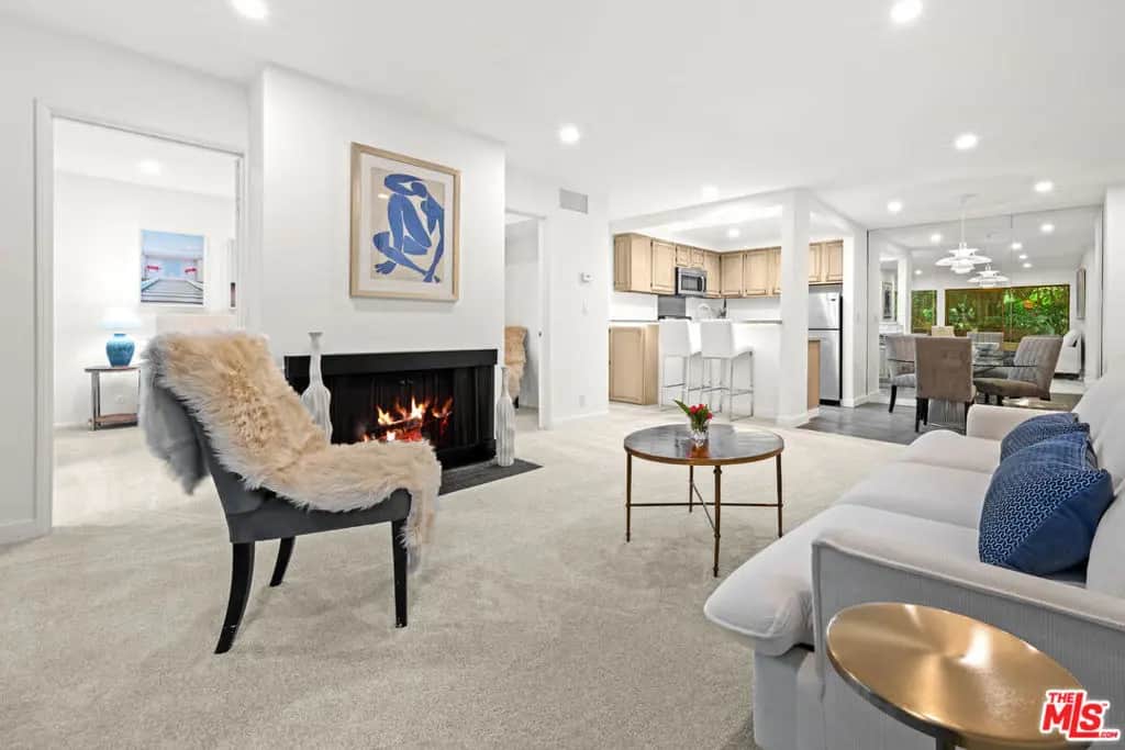 950 N Kings Road 209, West Hollywood, CA — listing photo 1