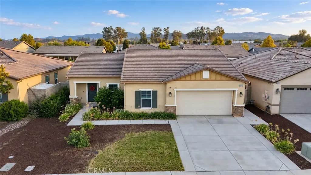 26423 Rediron Court, Menifee, CA — listing photo 1
