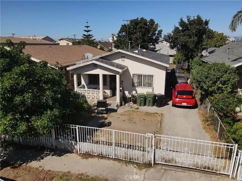 715 W 56th Street, Los Angeles, CA — listing photo 1