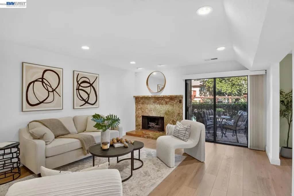 20111 W Ridge Ct, Castro Valley, CA — listing photo 1