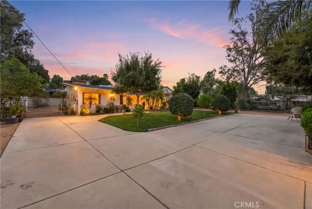 5216 Dunwood, Riverside, CA — listing photo 1