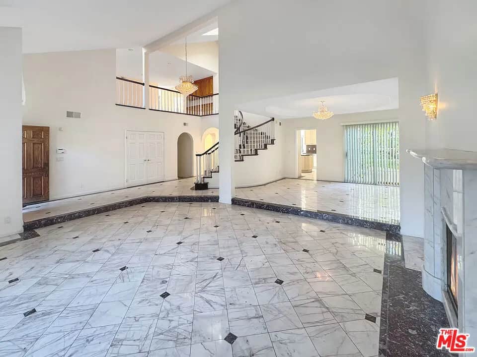 18338 Charlton Lane 1, Porter Ranch, CA — listing photo 1