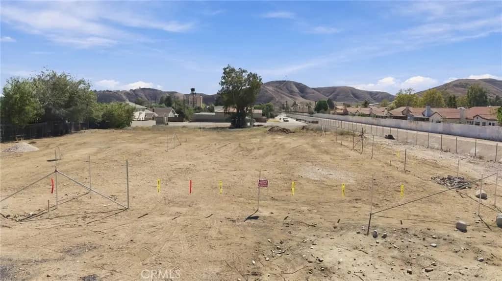 1275 W Hill, San Bernardino, CA — listing photo 1