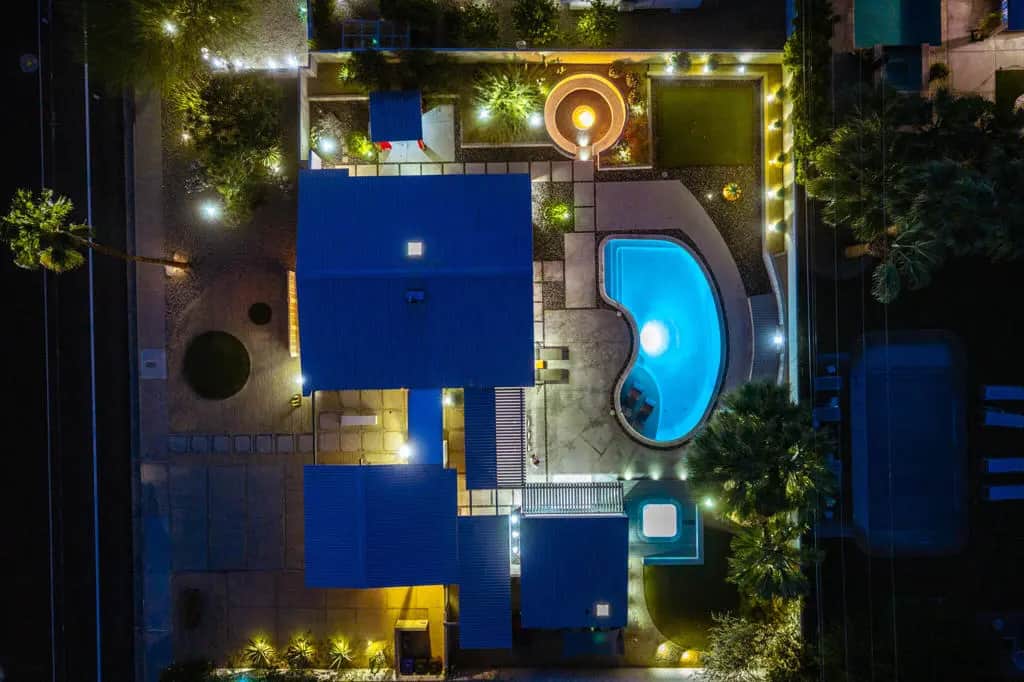 438 E Racquet Club Road, Palm Springs, CA — listing photo 1