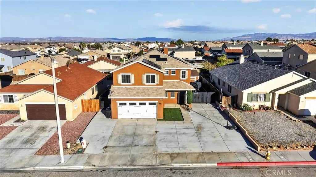 13669 Mesa View, Victorville, CA — listing photo 1
