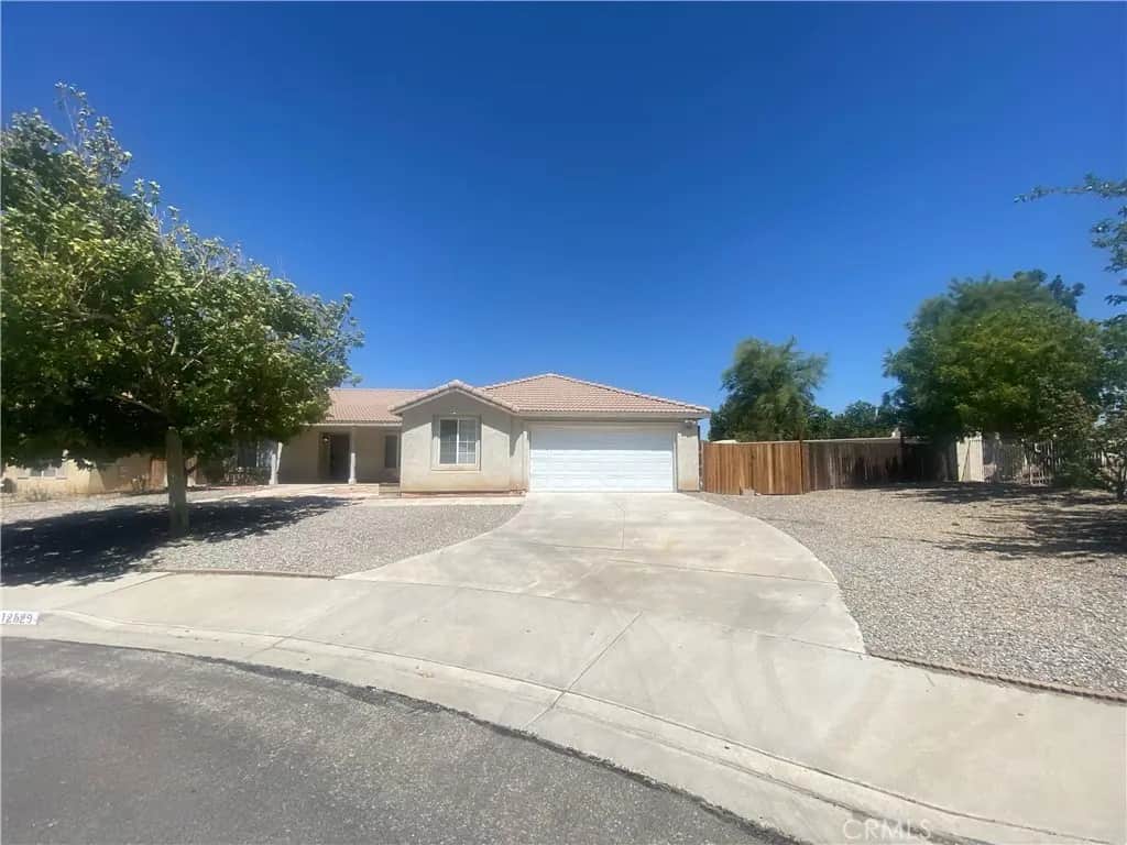 12529 Sonora Way, Victorville, CA — listing photo 1