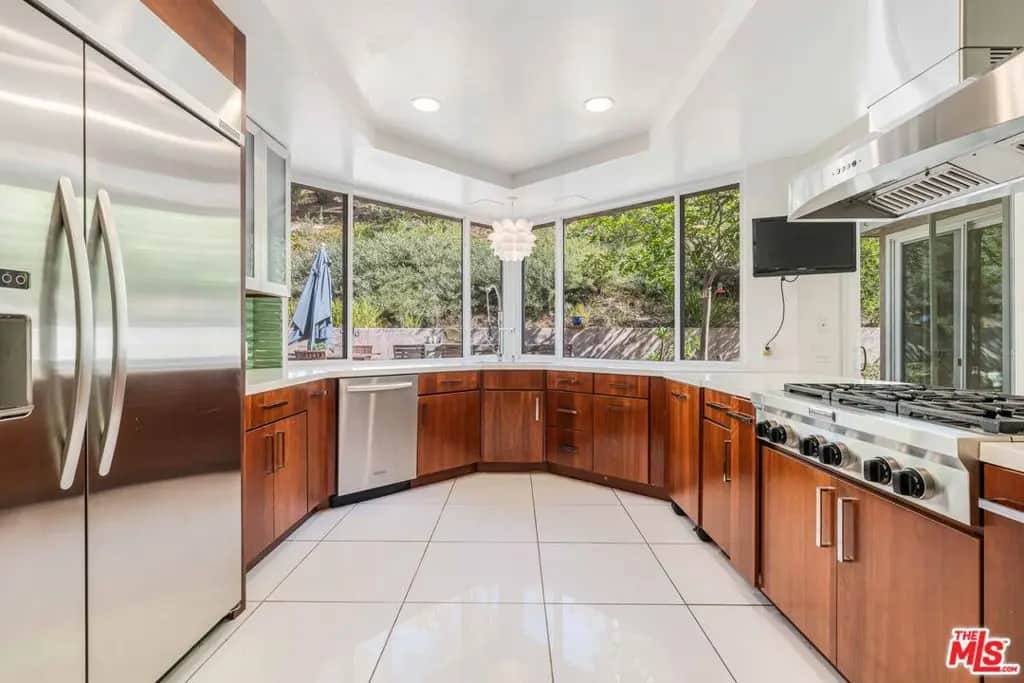 17151 Avenida De Santa Ynez, Pacific Palisades, CA — listing photo 1
