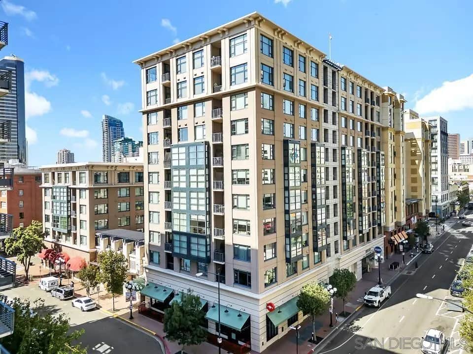 530 K St 819, San Diego, CA — listing photo 1