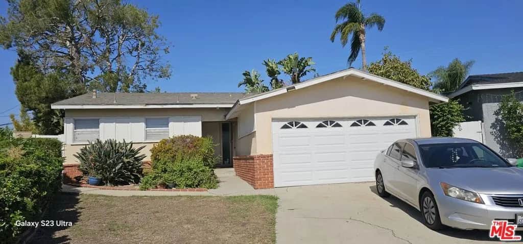 3221 W 155th Street, Gardena, CA — listing photo 1