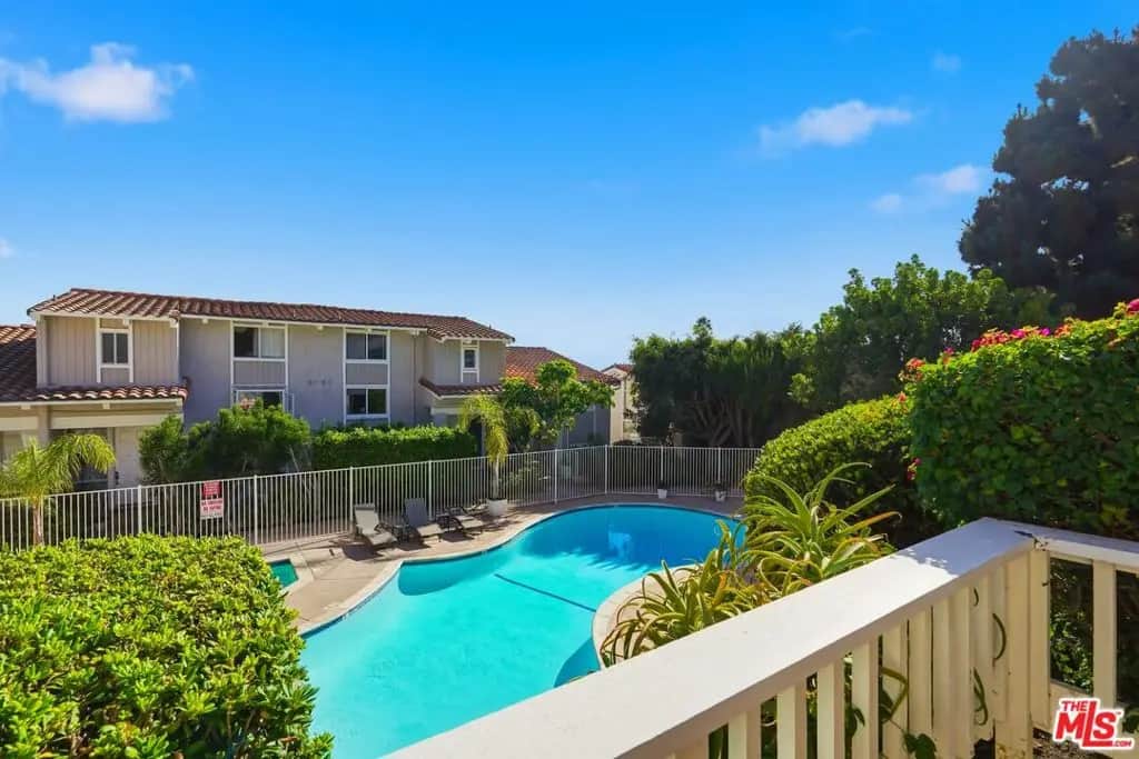28248 Rey De Copas Lane, Malibu, CA — listing photo 1