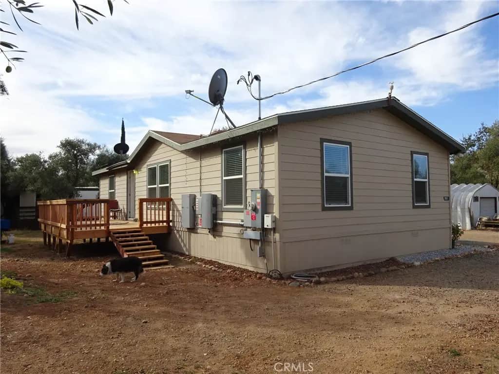 2557 Palermo, Palermo, CA — listing photo 1