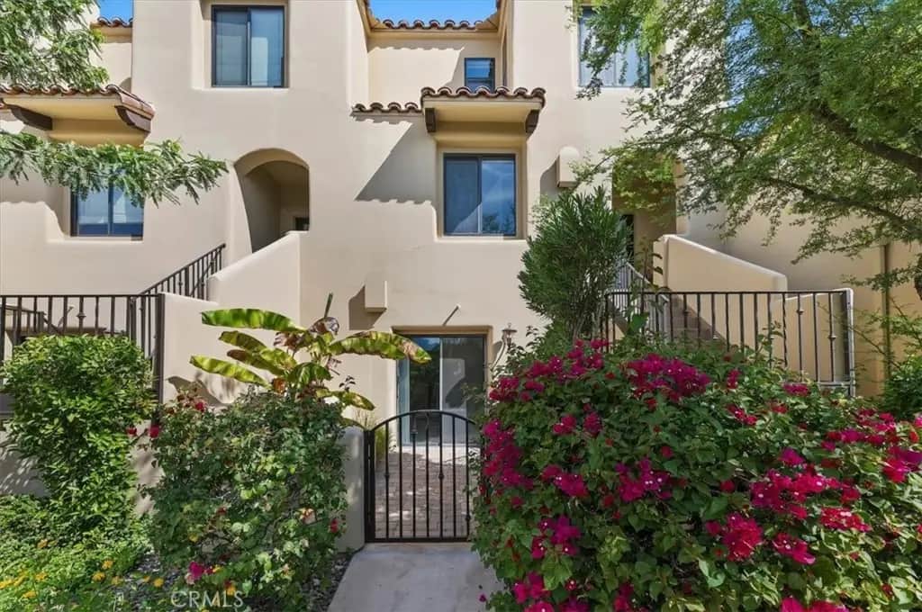 1045 Villorrio S, Palm Springs, CA — listing photo 1