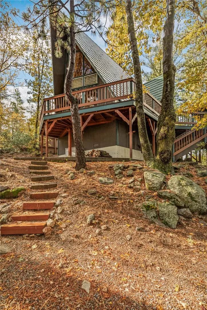 164 Rocky Point Way, Lake Arrowhead, CA — listing photo 1