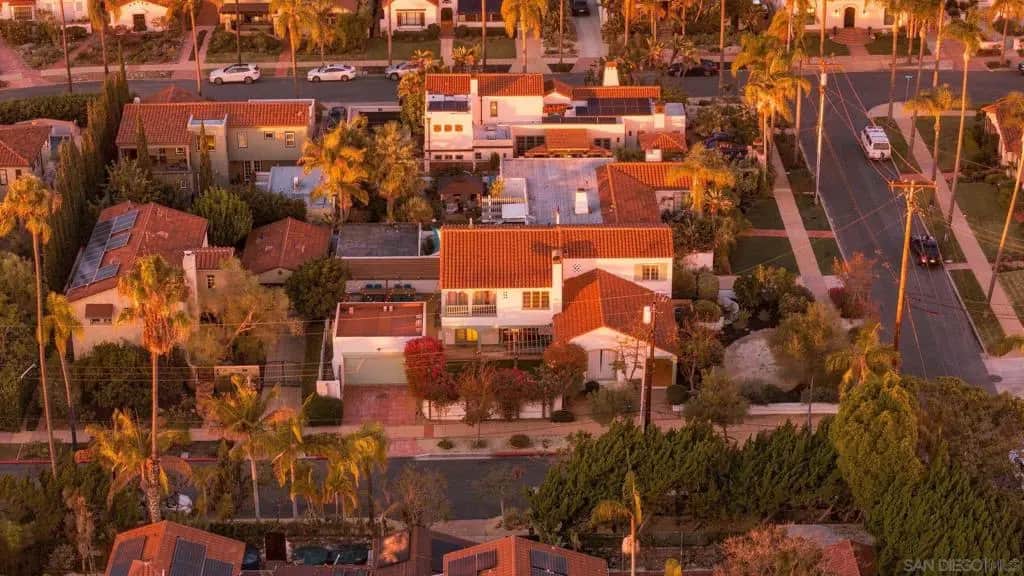 1015 Myrtle Way, San Diego, CA — listing photo 1