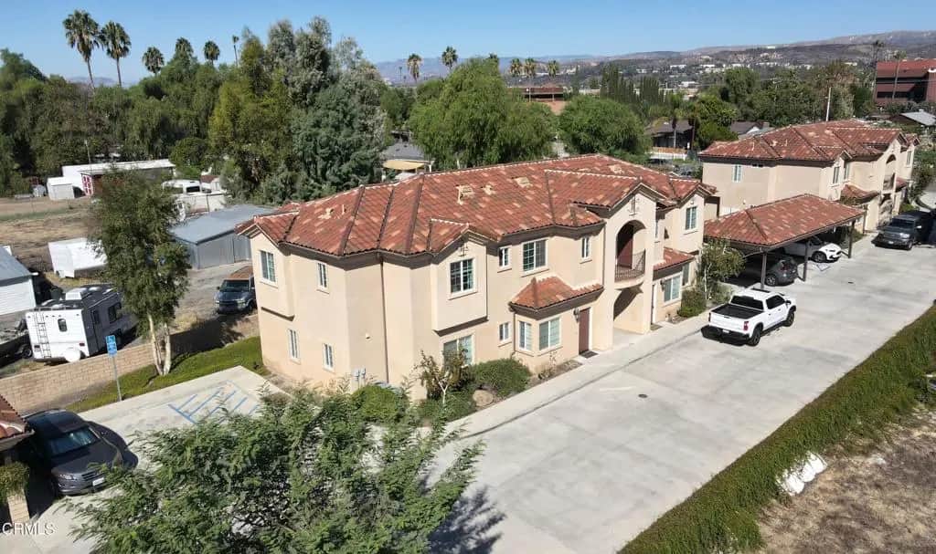 1378 Patricia Avenue, Simi Valley, CA — listing photo 1
