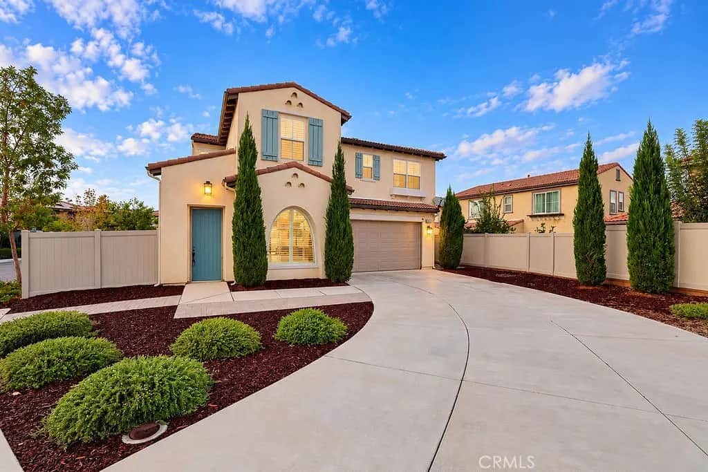39552 Strada Scala, Lake Elsinore, CA — listing photo 1