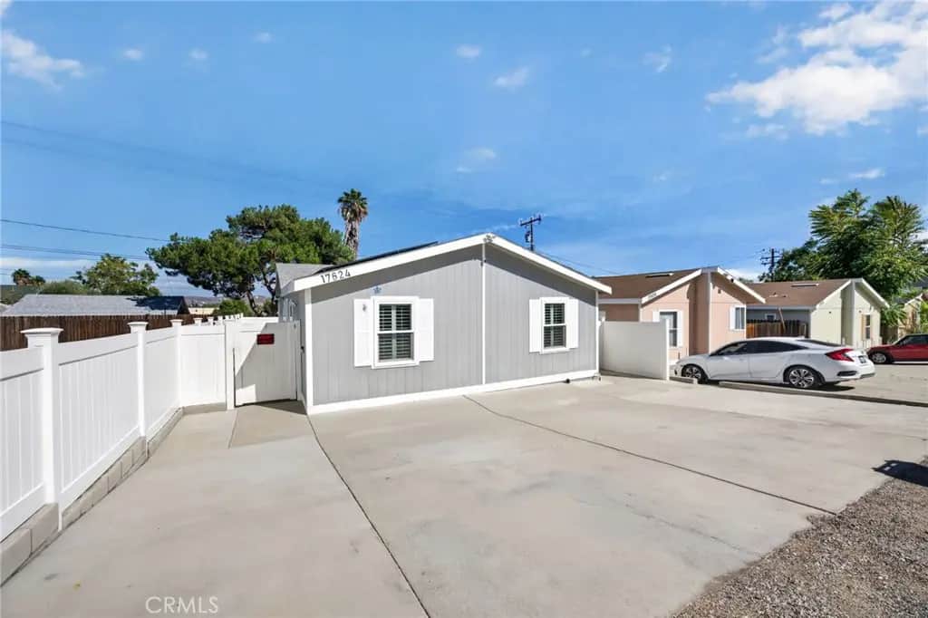 17624 Brightman Avenue, Lake Elsinore, CA — listing photo 1
