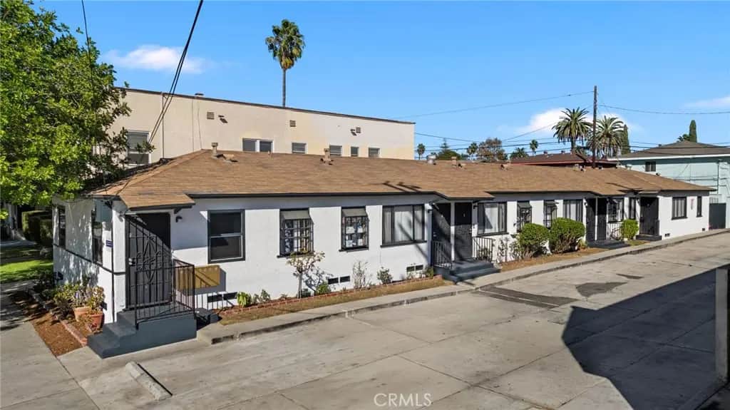 724 Temple, Long Beach, CA — listing photo 1