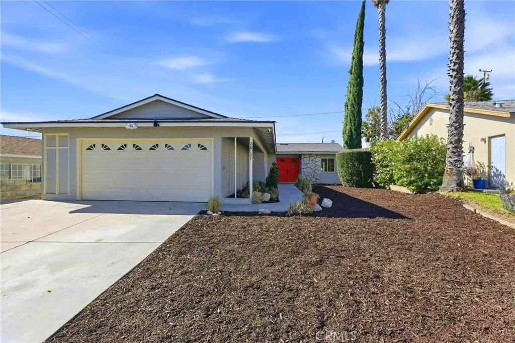 28107 Dowell, Canyon Country, CA — listing photo 1