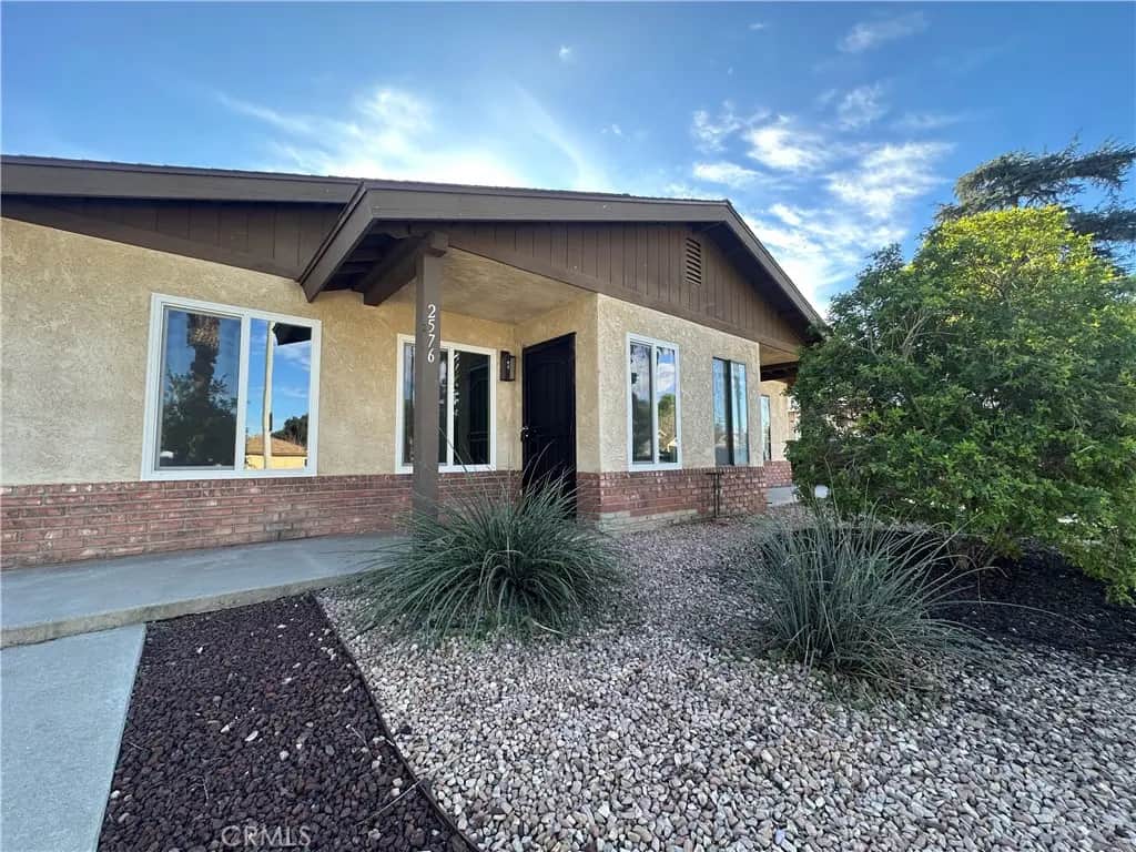 2576 Lime, Riverside, CA — listing photo 1
