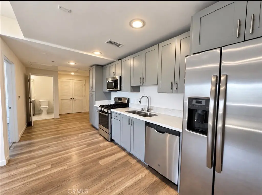 1025 S Berendo Street 503, Los Angeles, CA — listing photo 1