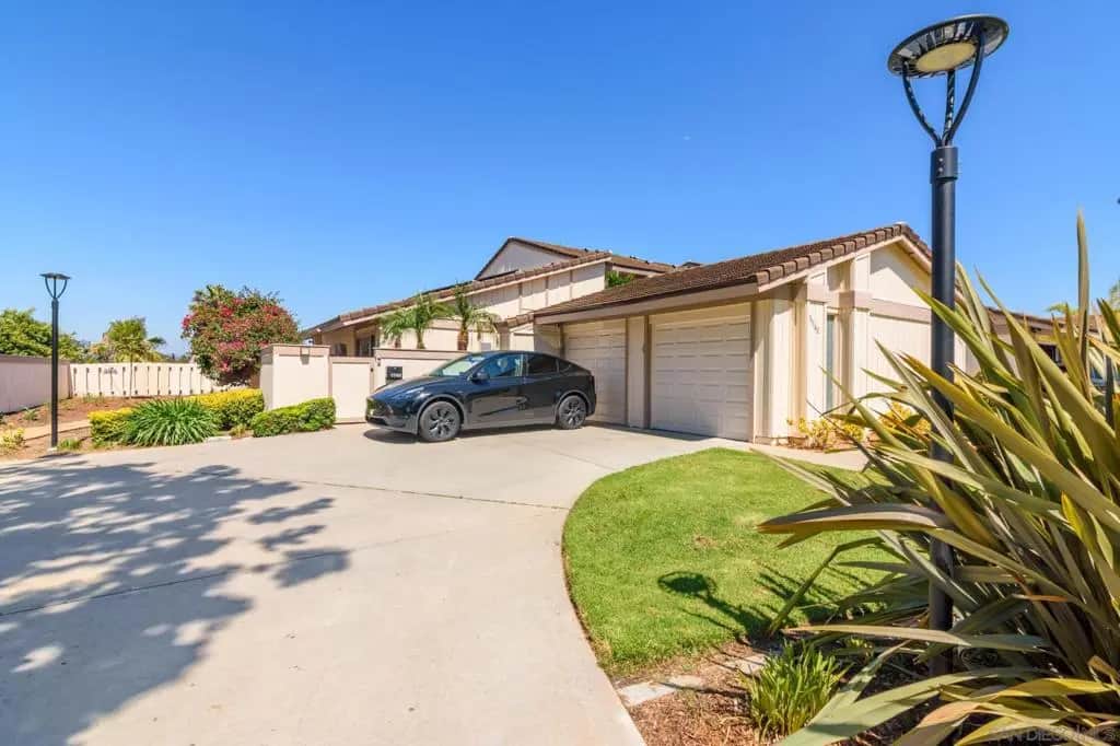 11148 Poblado Rd, San Diego, CA — listing photo 1