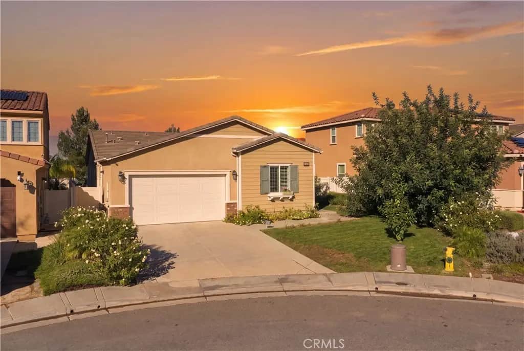 1629 Velum Court, Beaumont, CA — listing photo 1