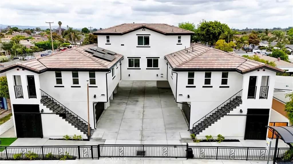 15408 Pioneer Boulevard C, Norwalk, CA — listing photo 1