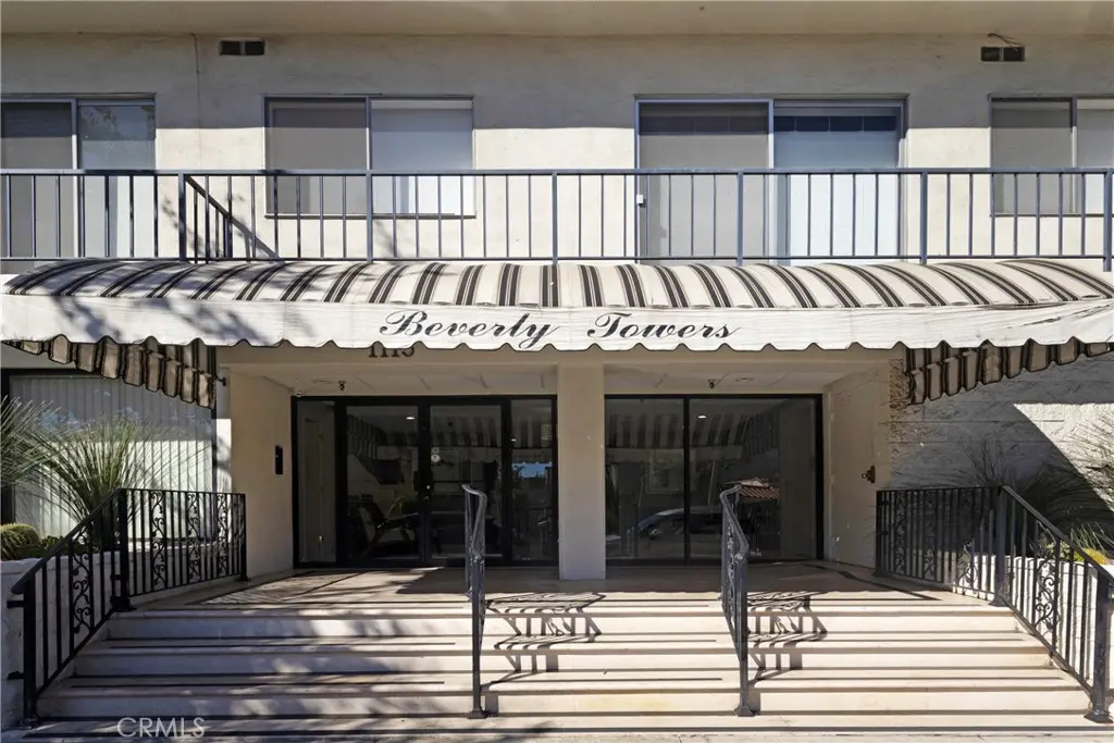 1115 S Elm Drive Ph8, Los Angeles, CA — listing photo 1