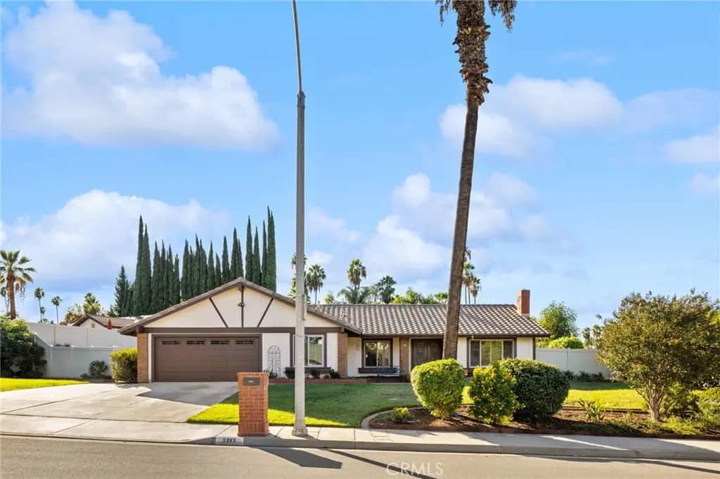 5383 Cornwall, Riverside, CA — listing photo 1