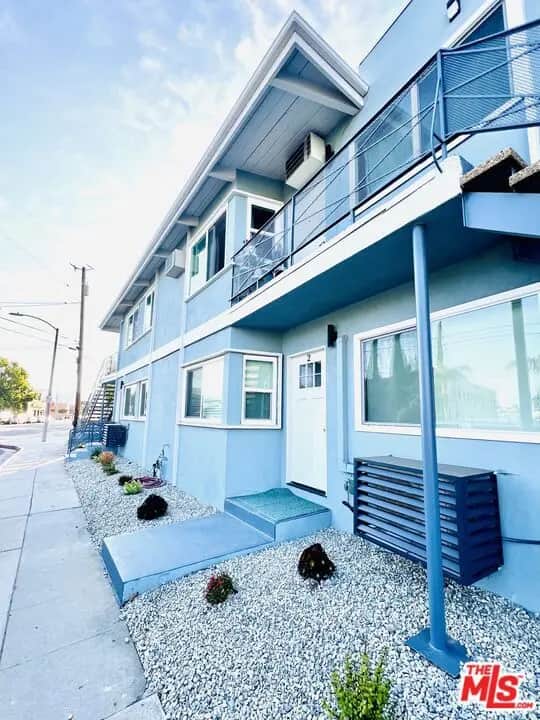 421 E Chevy Chase Drive 5, Glendale, CA — listing photo 1