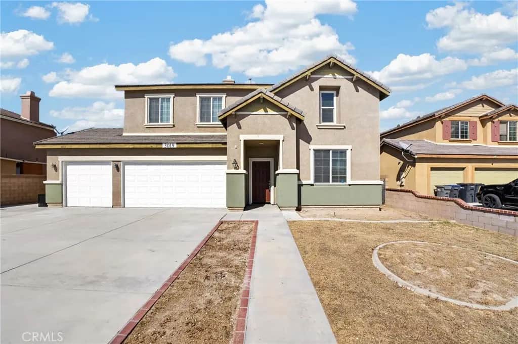 3019 W Newgrove, Lancaster, CA — listing photo 1