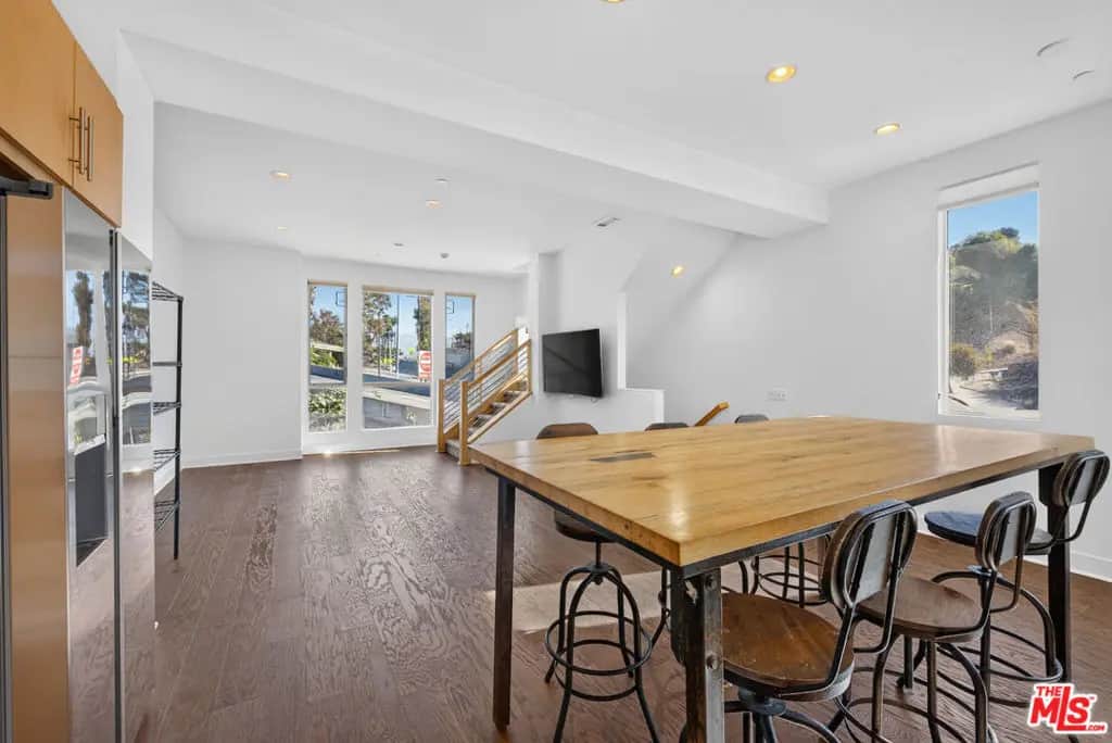 2201 Edendale Lane, Los Angeles, CA — listing photo 1