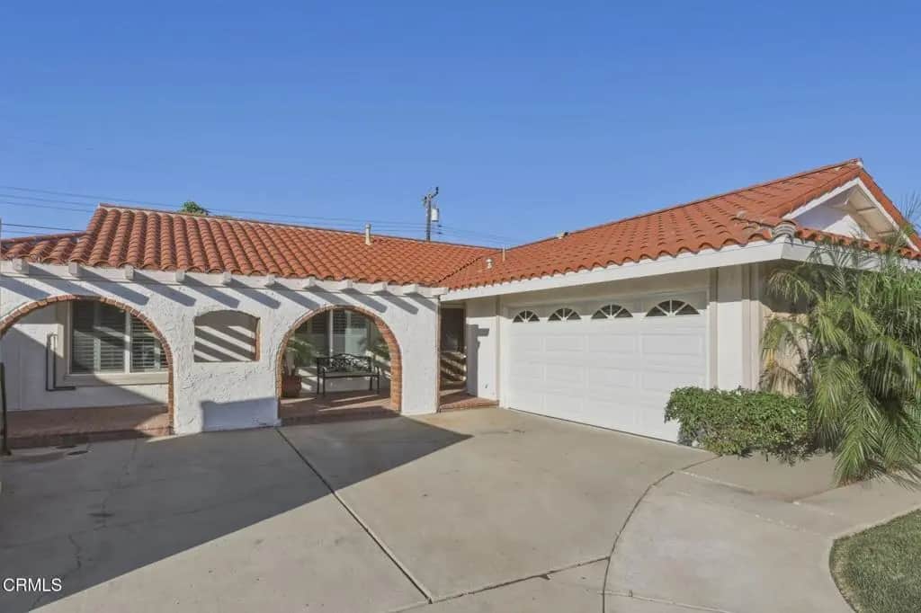 1231 Hibiscus Street, Oxnard, CA — listing photo 1