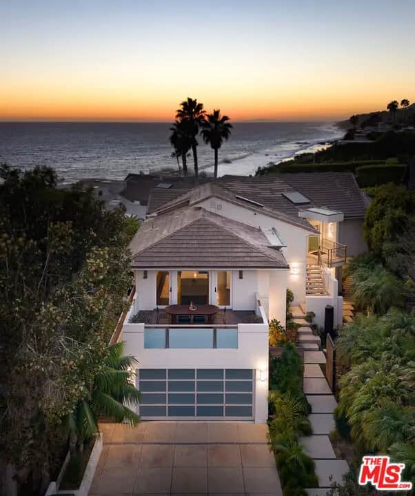 31558 Victoria Point Road, Malibu, CA — listing photo 1