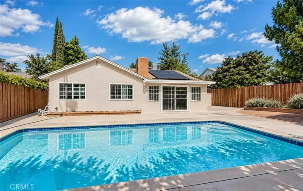 17408 Elkwood, Northridge, CA — listing photo 1
