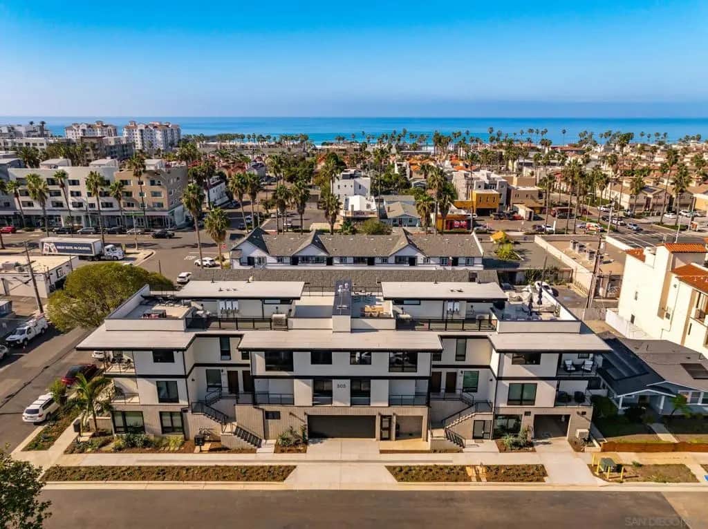 505 N Freeman Street 201, Oceanside, CA — listing photo 1