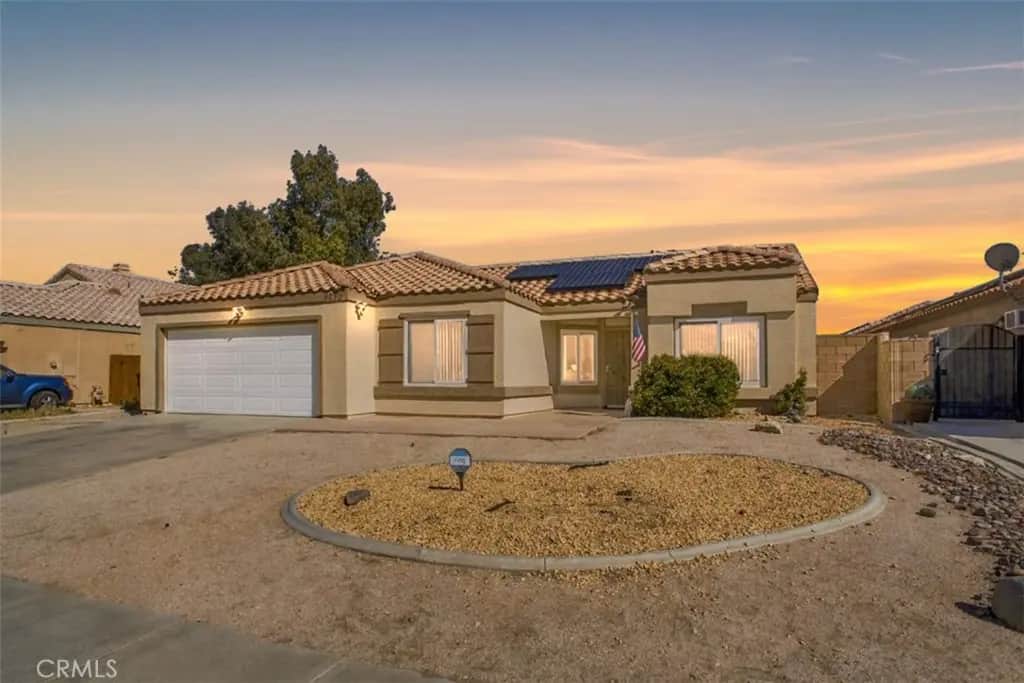 3230 Mesa Court, Rosamond, CA — listing photo 1