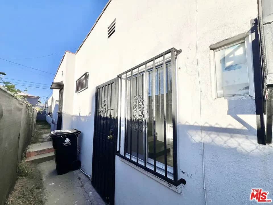 1649 W Florence Avenue, Los Angeles, CA — listing photo 1