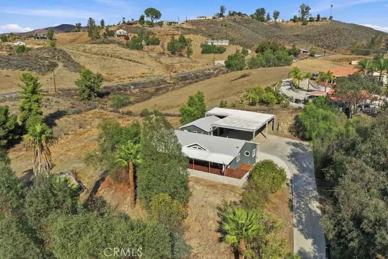23902 Conejo, Canyon Lake, CA — listing photo 1
