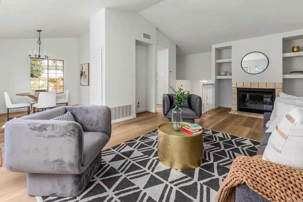 2035 Mountain Vista Way, Oceanside, CA — listing photo 1