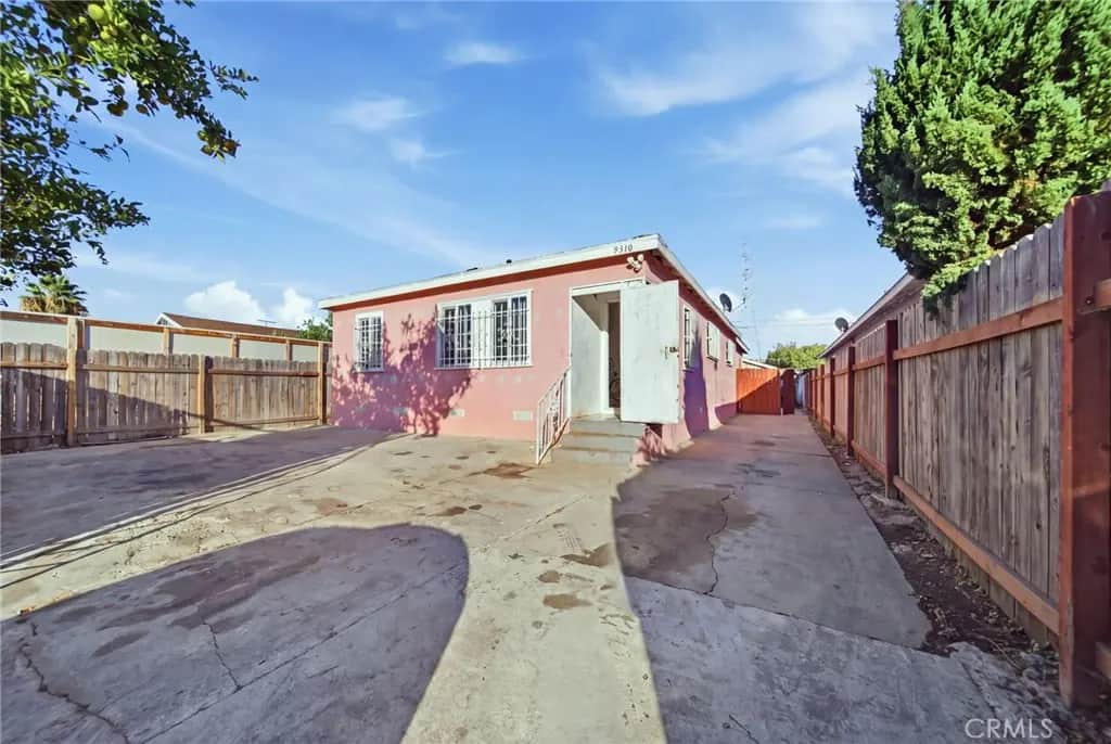 9310 Zamora Avenue, Los Angeles, CA — listing photo 1